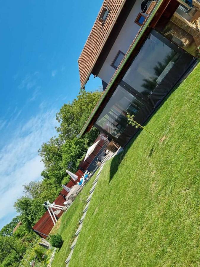 Kuca Za Odmor Mladen I Martina Villa Slavonski Brod Exterior photo